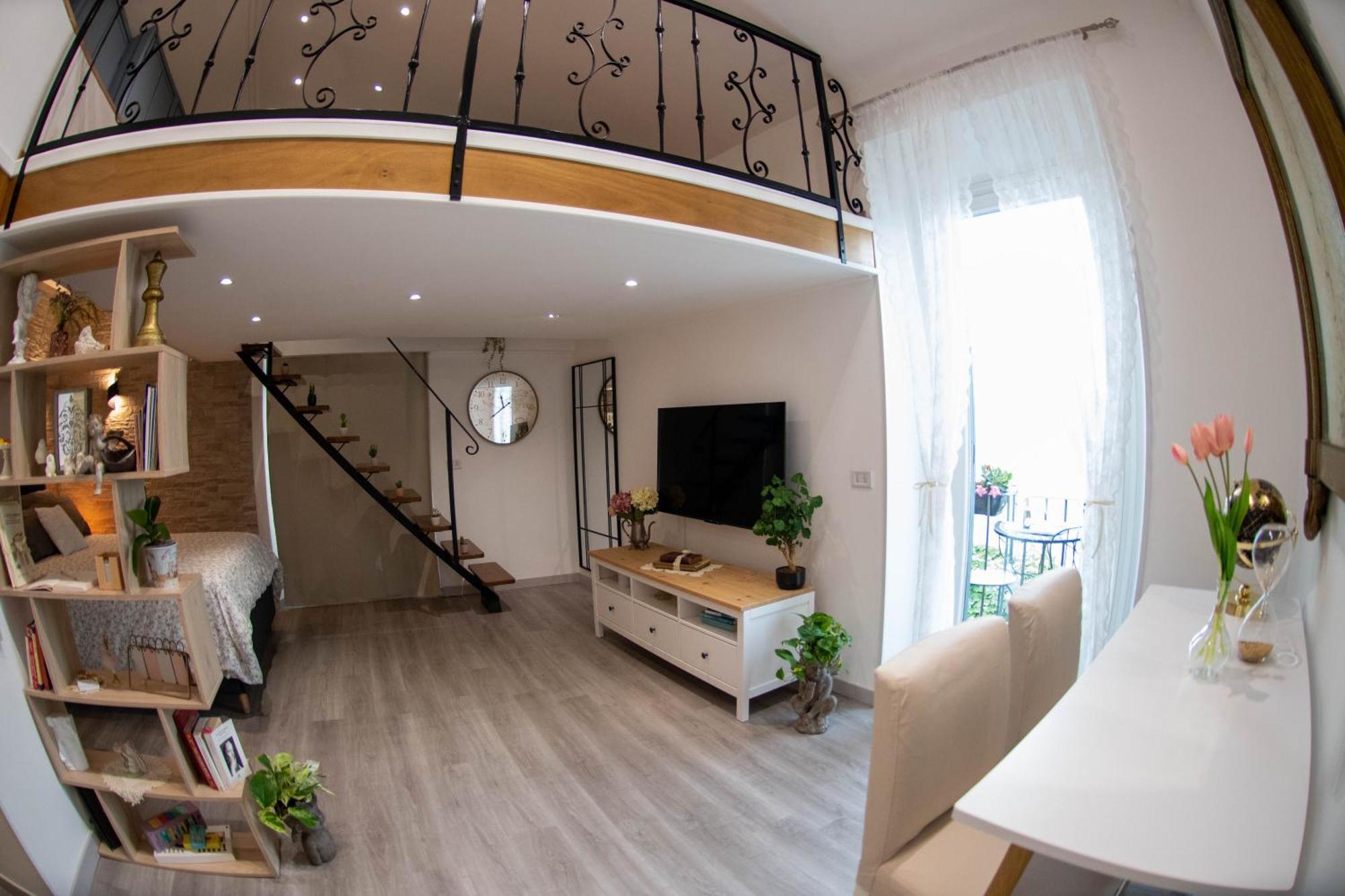 B&B Carpe Diem Vista Lago Кастель-Гандольфо Экстерьер фото